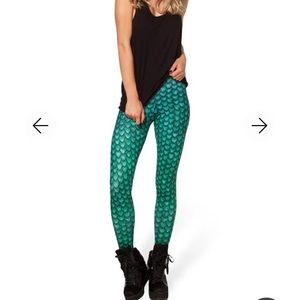 Blackmilk Rhaegal Dragon Egg HWMF Leggings